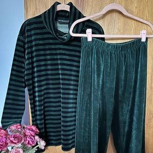 Sag Harbor Velour Set PL